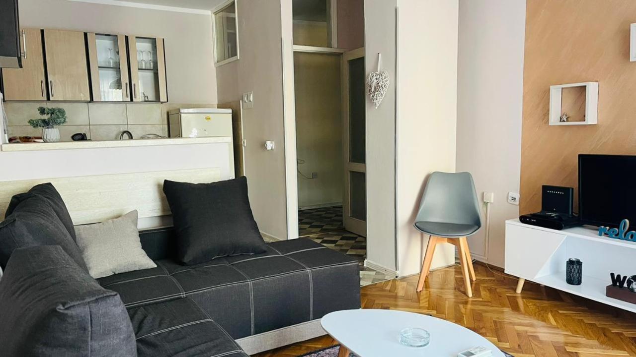 Majdini Clock Tower Apartman Podgorica Exteriér fotografie