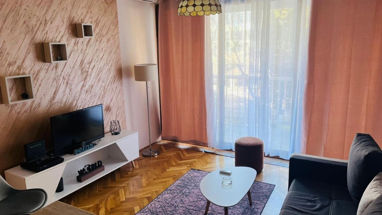 Majdini Clock Tower Apartman Podgorica Exteriér fotografie