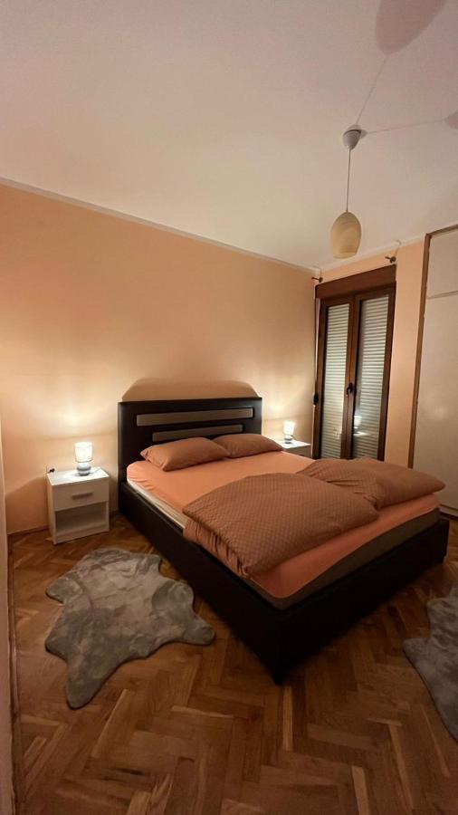 Majdini Clock Tower Apartman Podgorica Exteriér fotografie